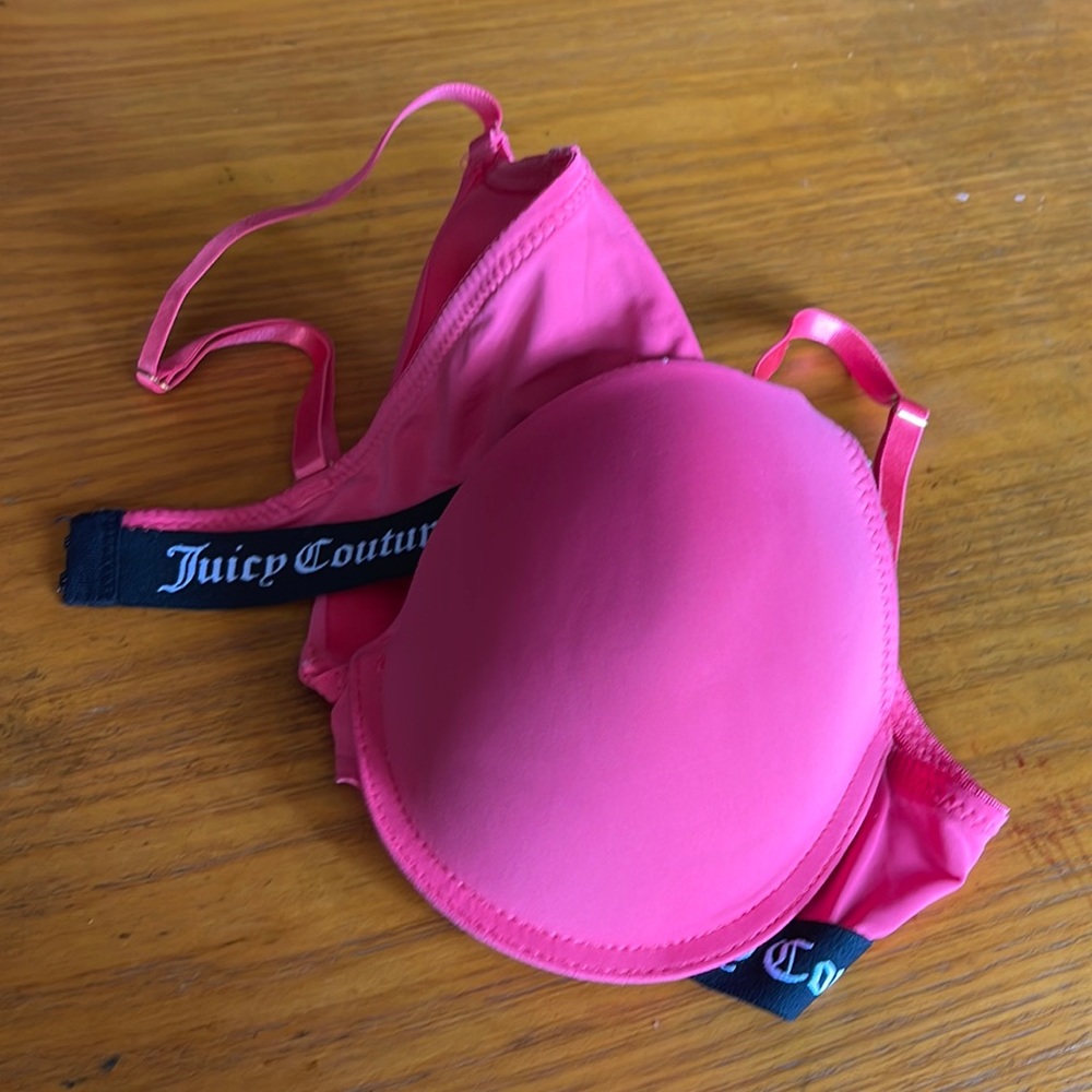 Bra never worn
